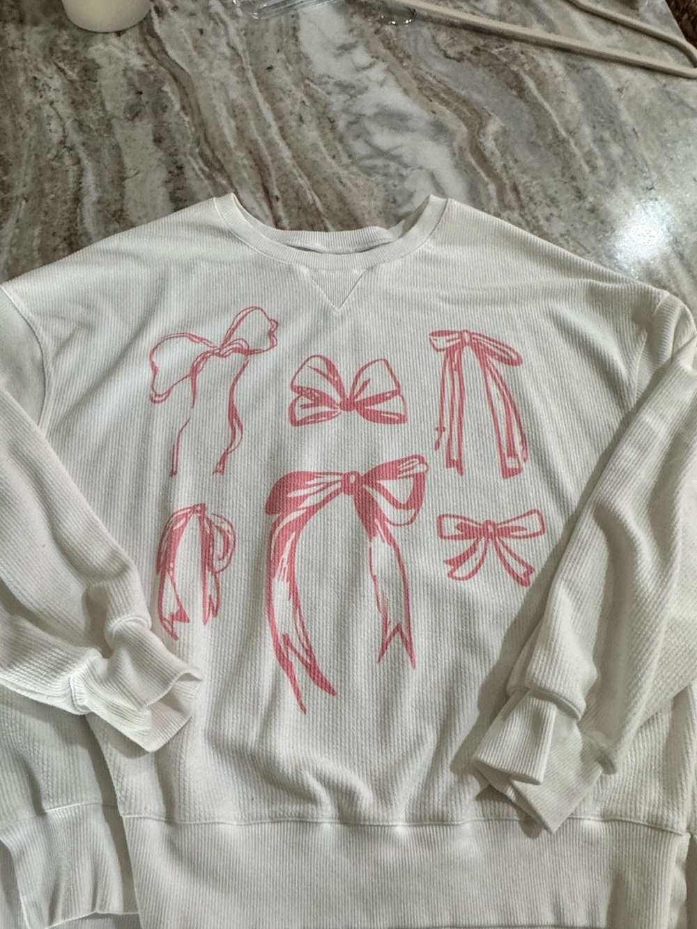 Ribbed sweatshirt bows